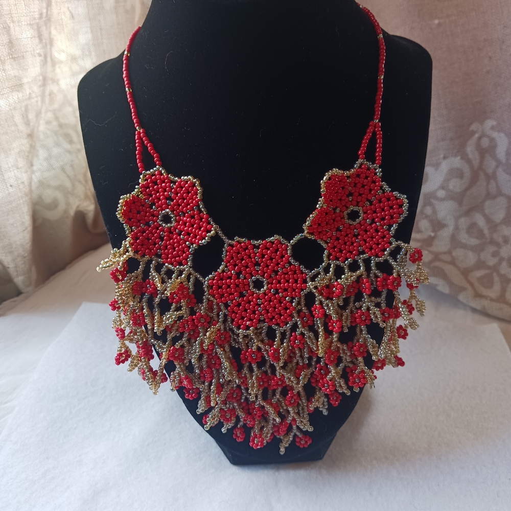 Elegant Red and Gold Beaded Necklace